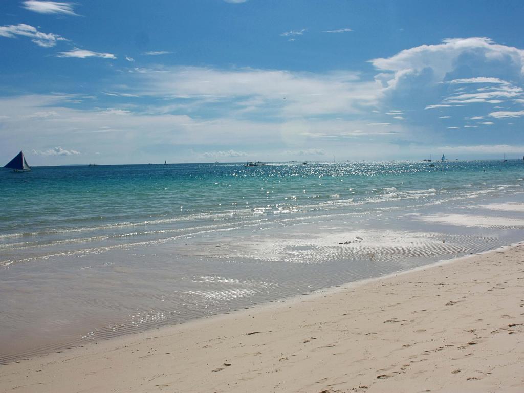 Il Mare Sakura Resort Boracay Balabag  Kültér fotó